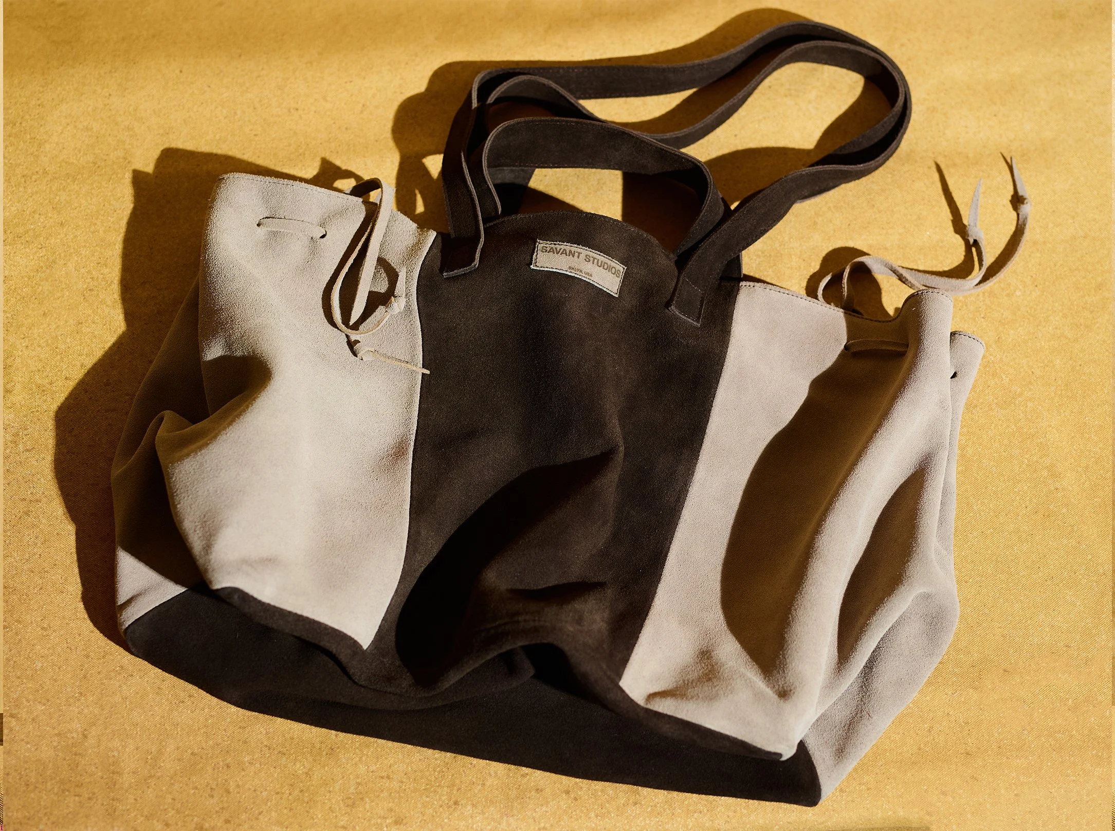 【WONDER WONDER】Hittite Suede Stitch Tote Shoulder Bag Khaite Sara Oversized Suede Tote | Wardrobe Icons